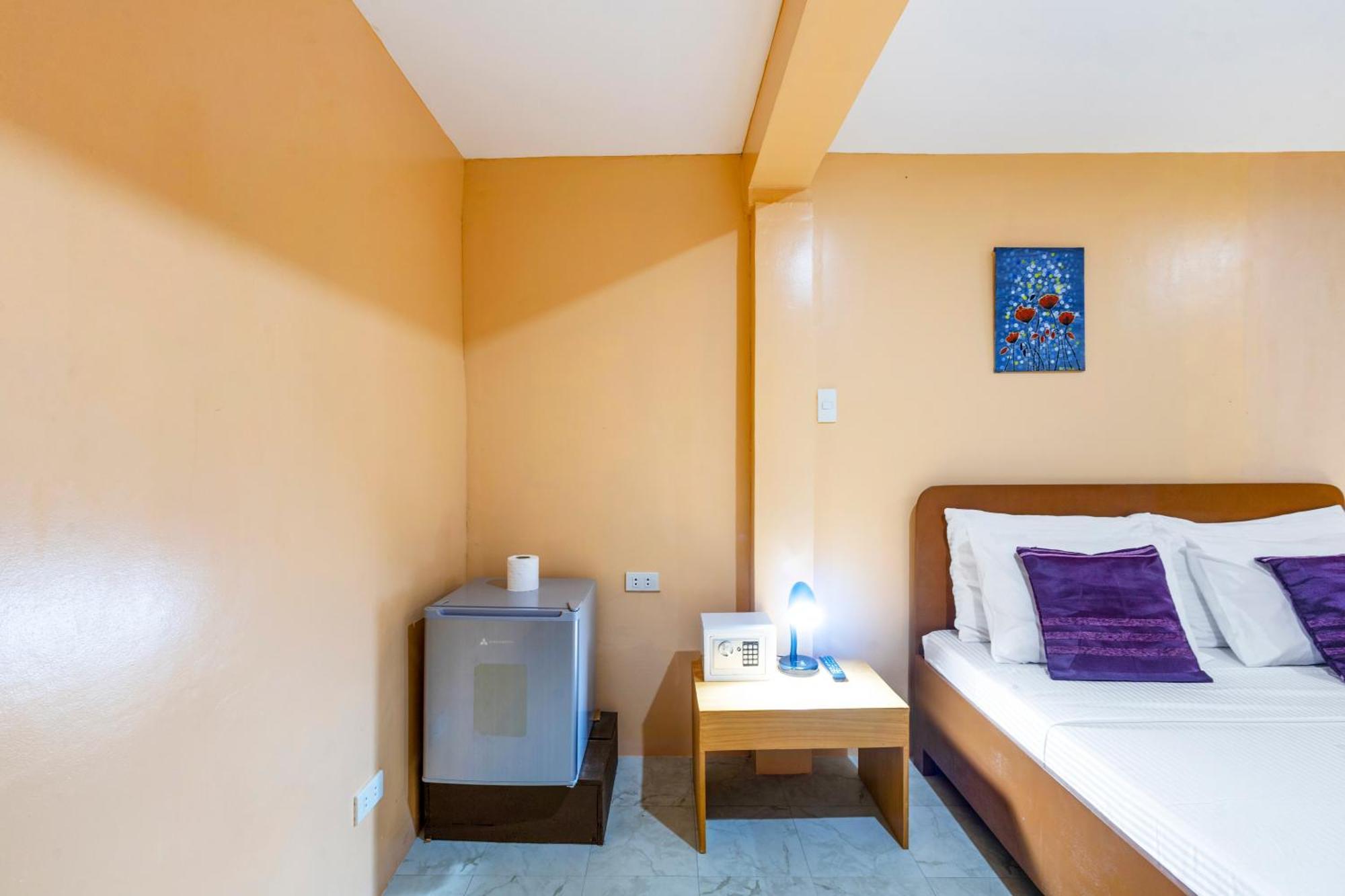 White Shamrock Beach Hotel Balabag  Cameră foto