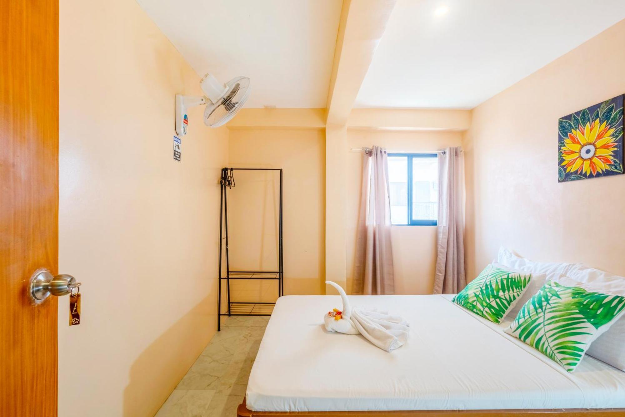 White Shamrock Beach Hotel Balabag  Cameră foto